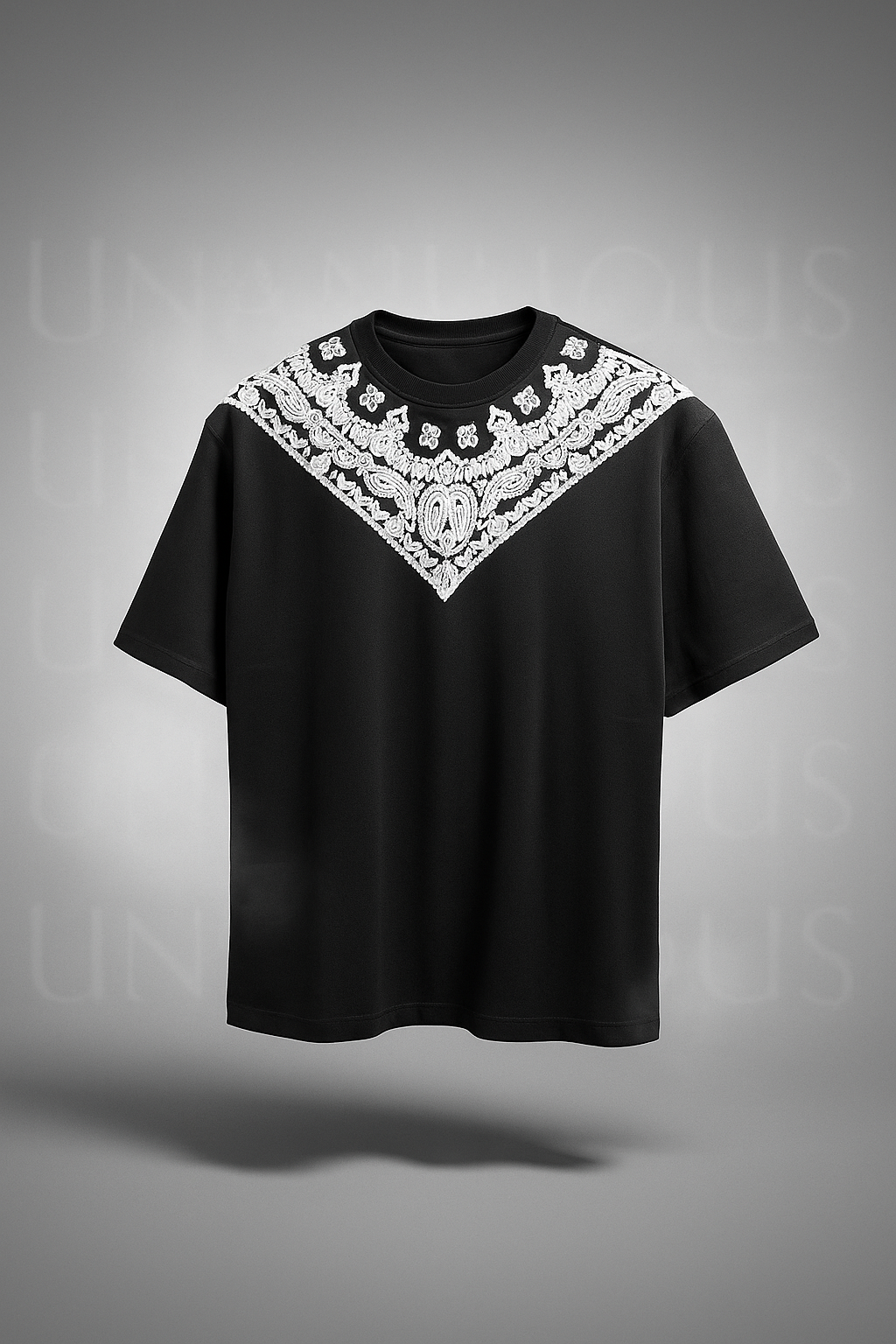 UNANIMOUS BANDANA OVERSIZED T SHIRT